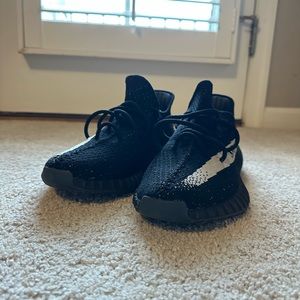 Adidas Yeezy 350 Boost size 9.5